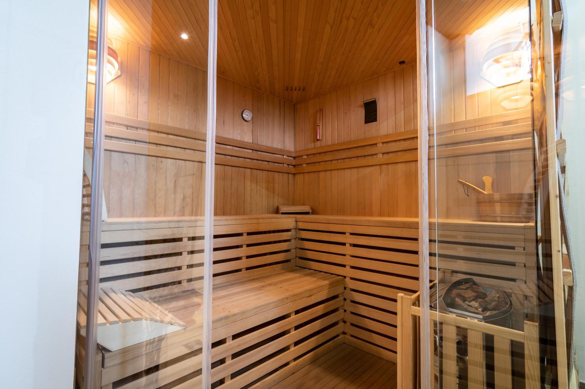 Aparthotel Dolomites Living&Relax Commezzadura Eksteriør billede
